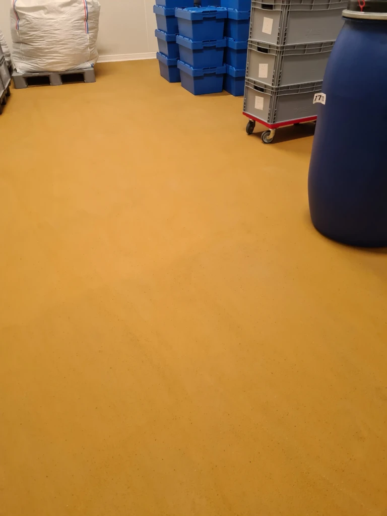 2025_groupe-sol-solution_resine-pu-ciment-epoxy-agroalimentaire-sante-cosmetique (6)