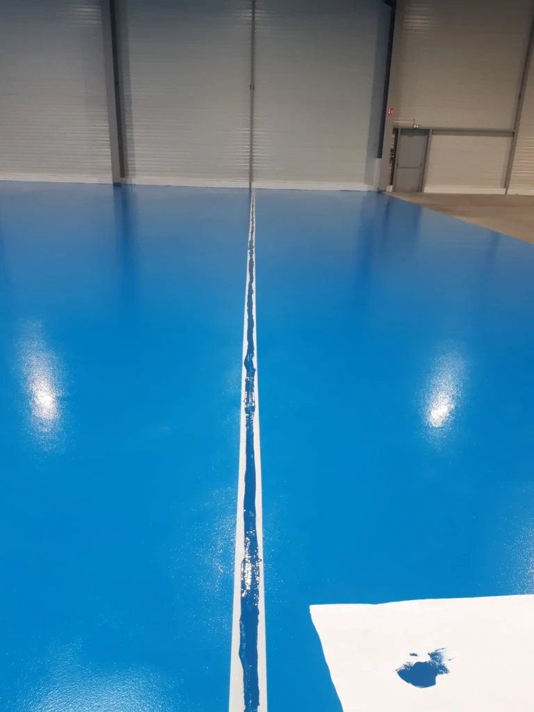 202510_sol-resine-epoxy-laboratoire-pharmaceutique-complement-alimentaire-groupe-sol-solution (27)