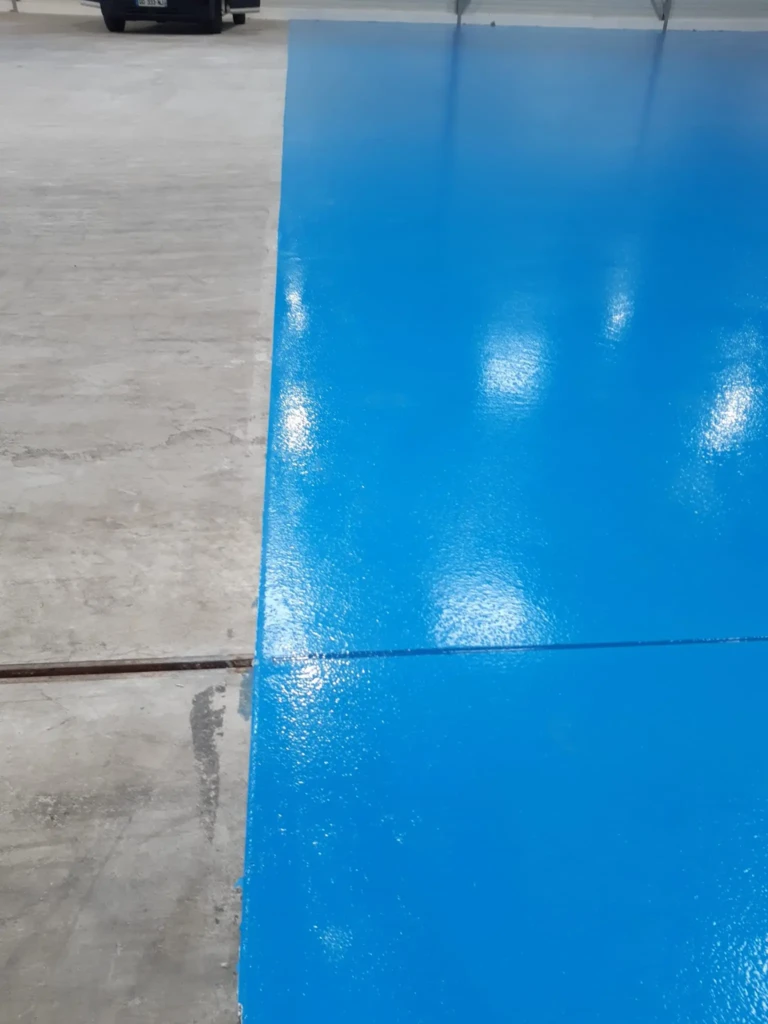 202510_sol-resine-epoxy-laboratoire-pharmaceutique-complement-alimentaire-groupe-sol-solution (34)