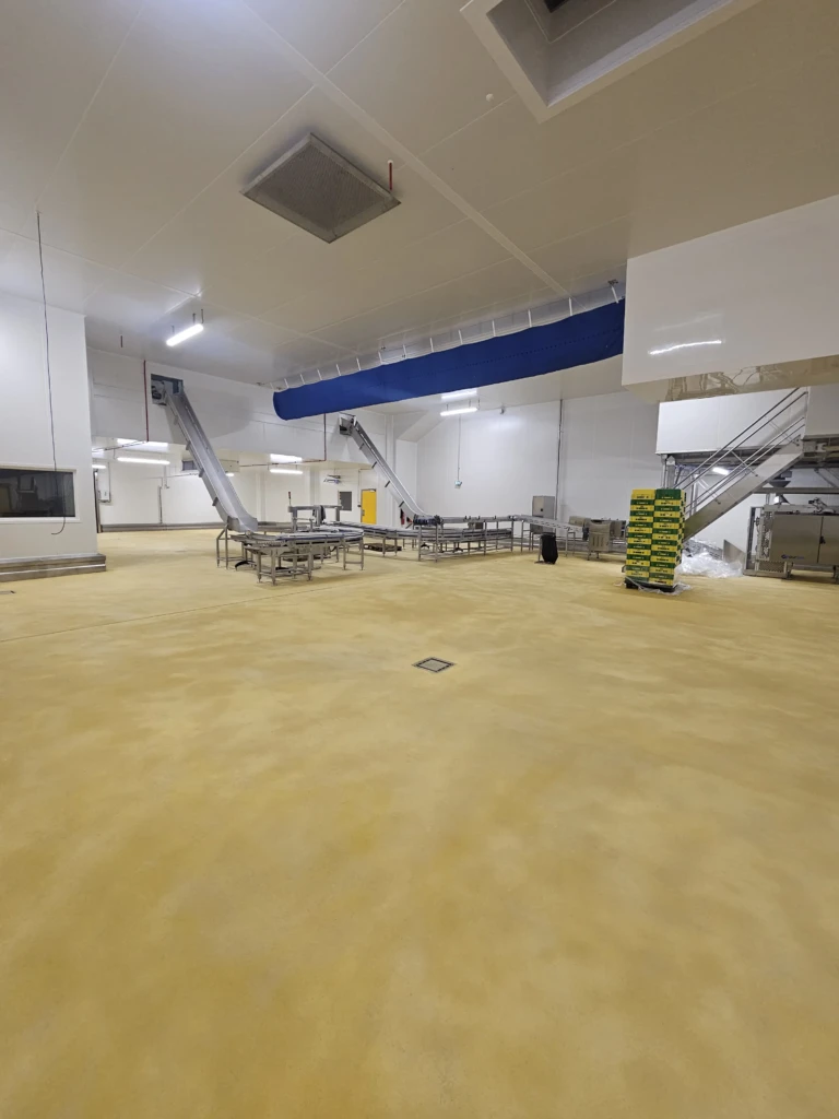 2025_sol-solution-agro-resine-agroalimentaire-volaille-petfood-polyurethane-ud200sr (1)