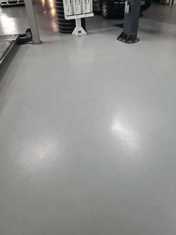 202511_sol-solution-garage-atelier-automobile-carrosserie-rennes-epoxy-semilisse (10)