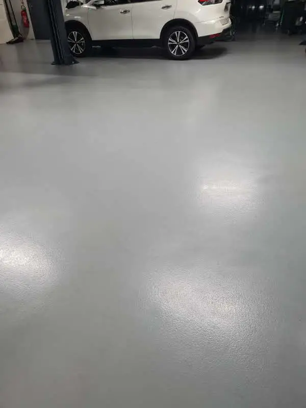 202511_sol-solution-garage-atelier-automobile-carrosserie-rennes-epoxy-semilisse (9)