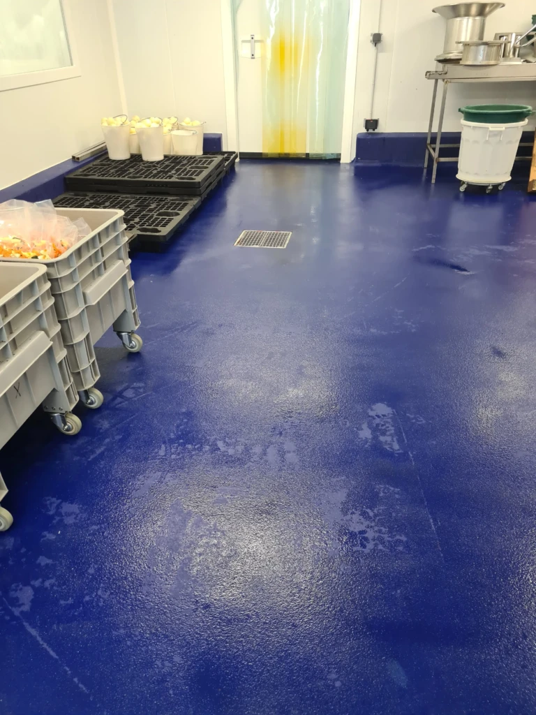 202605_groupe-sol-solution_legumerie-esat-adapei_sika-ucrete-dp-10-resine-polyurethane-ciment (8)