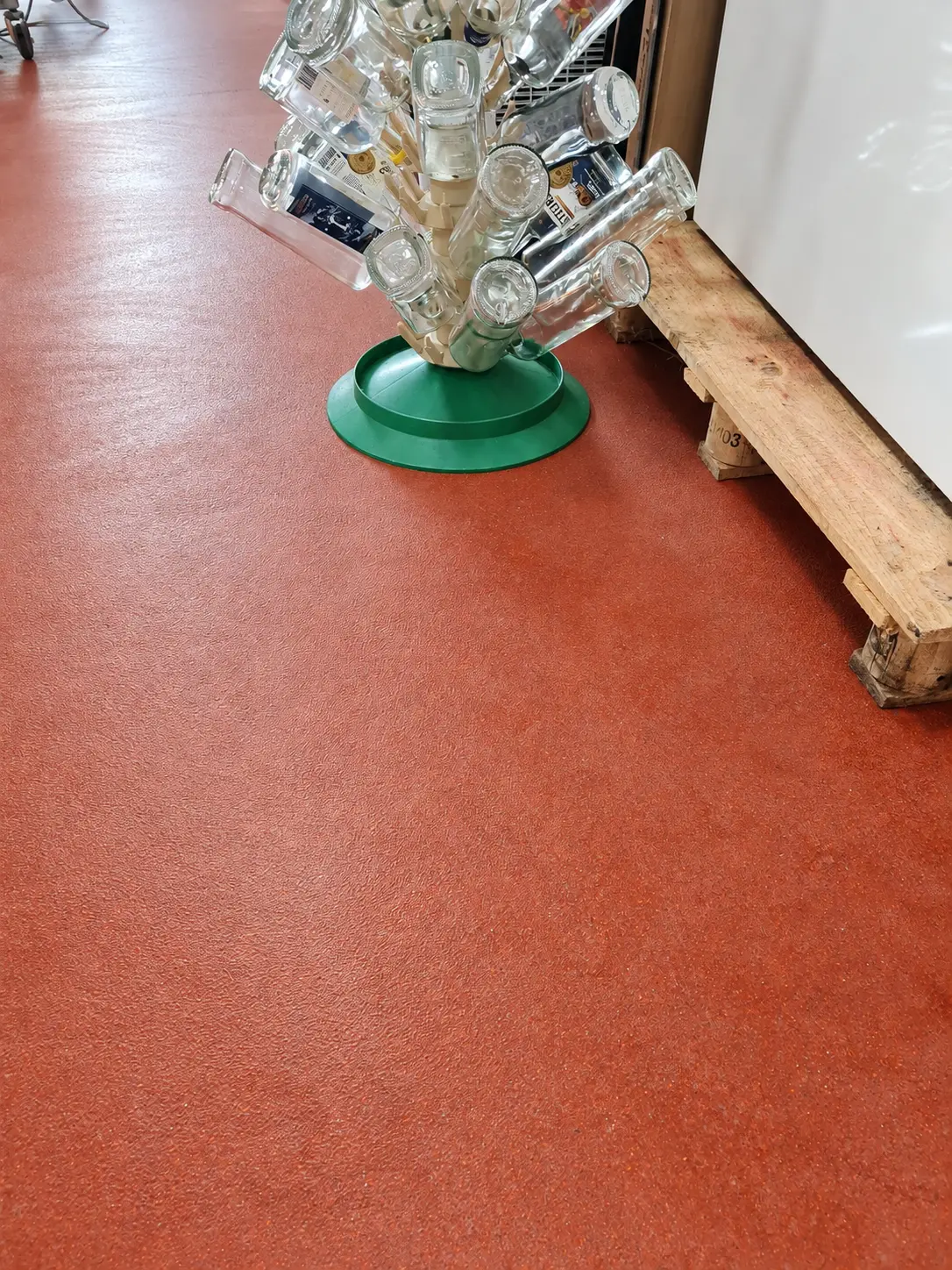 202608_REVETEMENT-RESINE-POLYURETHANE-CIMENT-UCRETE-UD200SR_GROUPE-SOL-SOLUTION_ENTREPOT-RHUM-SPIRITUEUX (9)